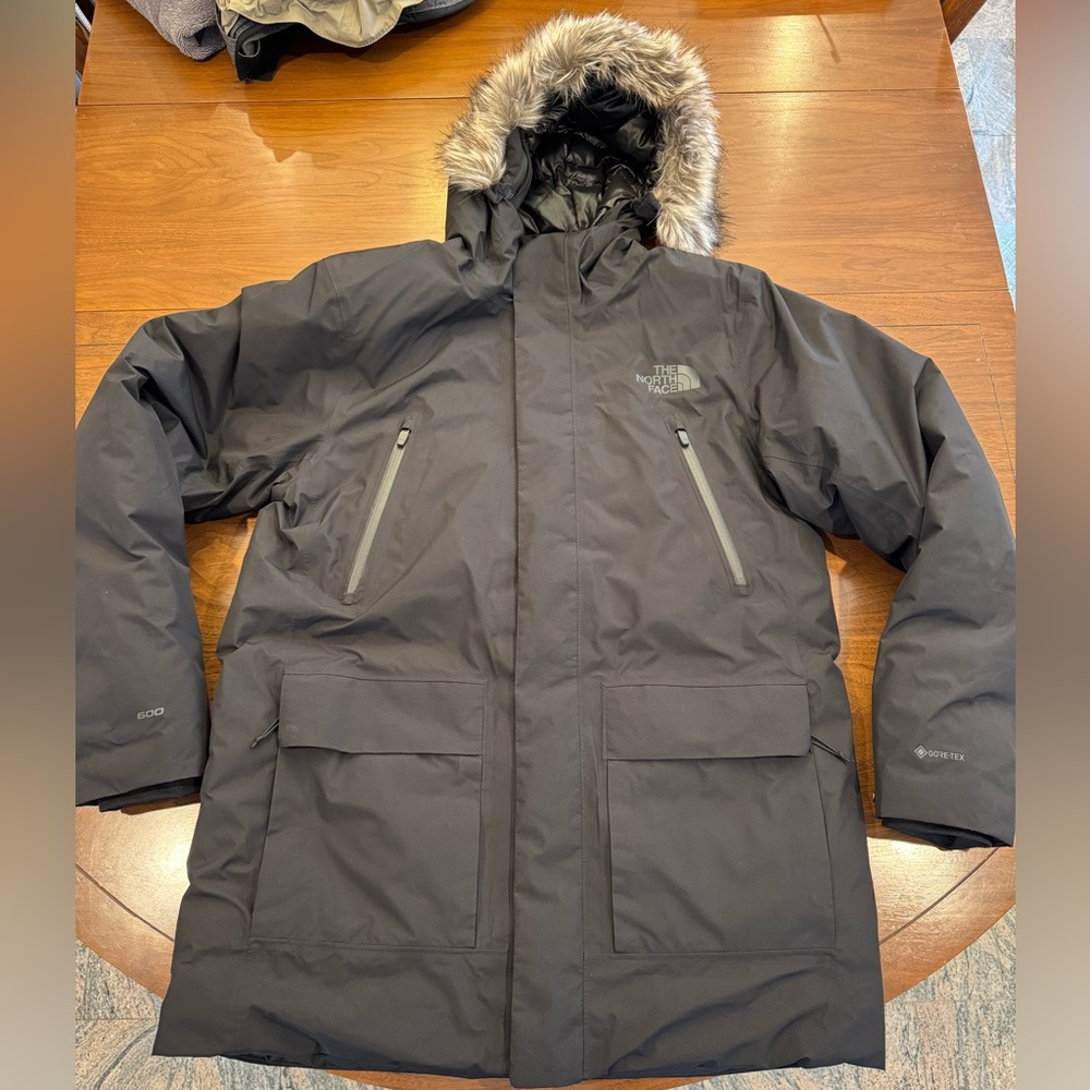 The North Face Arctic Parka Gore-Tex Men's coat, size Medium